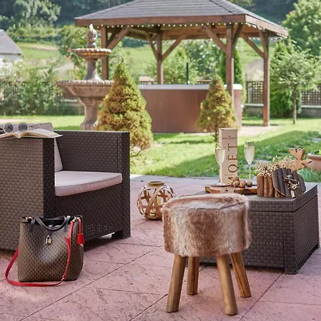 GRAN CHALET Hotel&Petit SPA-3