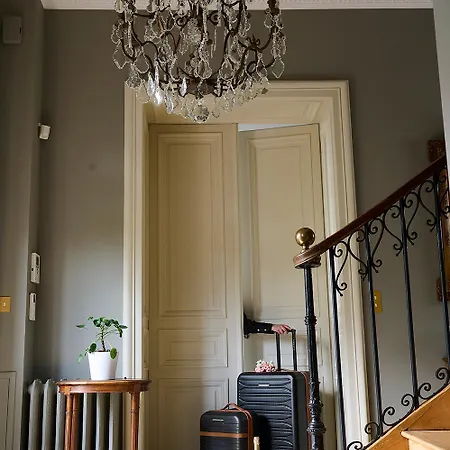 Guesthouse Domaine Du Chalet-3
