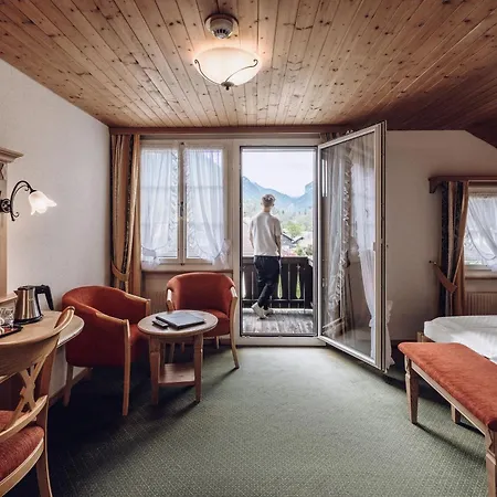 Hotel Chalet Swiss-3