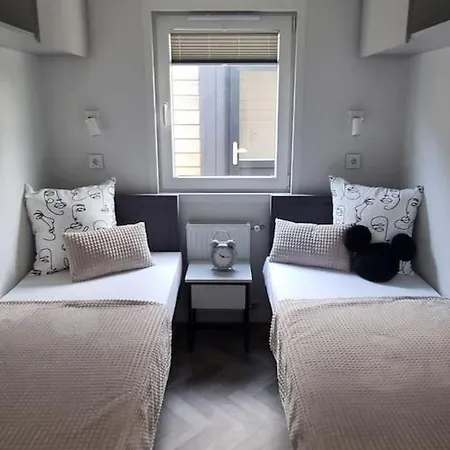 Veluwe Lodge - Comfortable Residence With Sunny Garden-3