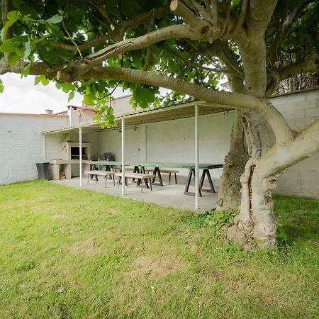 Chalet Areo do rio - playa de razo-3