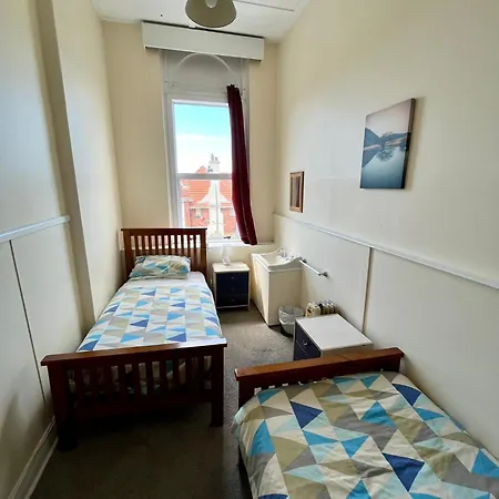 Chalet Backpackers-2