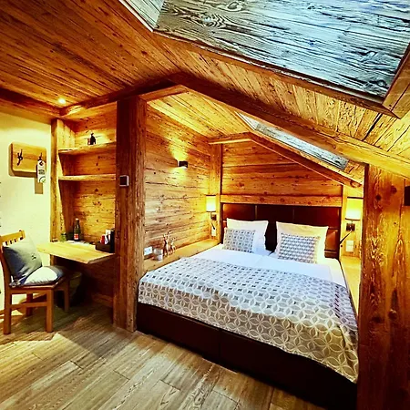 Maierl-Alm&Maierl-Chalets-2