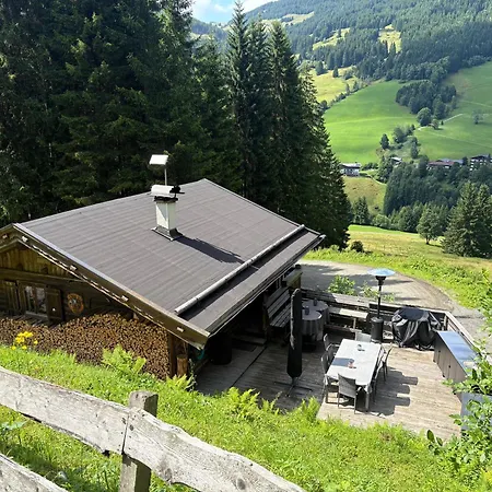 Wasserfallhütte Saalbach-2