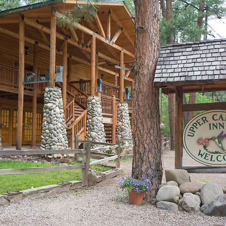 Upper Canyon Inn & Cabins-2