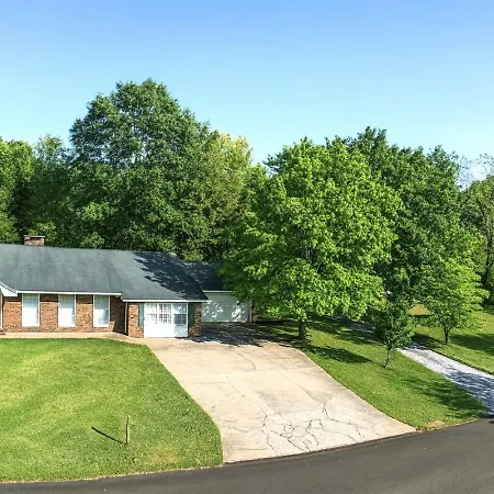 2 Blocks To Parkway! 5Br3Ba Ranch Whot Tub Free Attraction Tickets-3