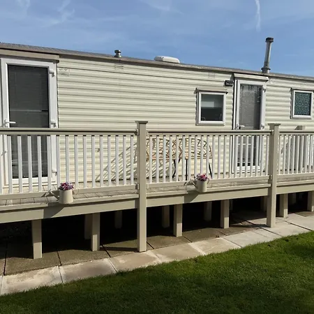 Seaside Getaways - Happy Days Chapel St Leonards-2