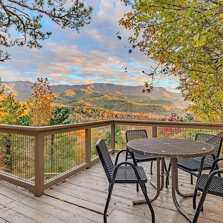 Heavenly View, Hot Tub, 3 King Beds, Pool Table-3