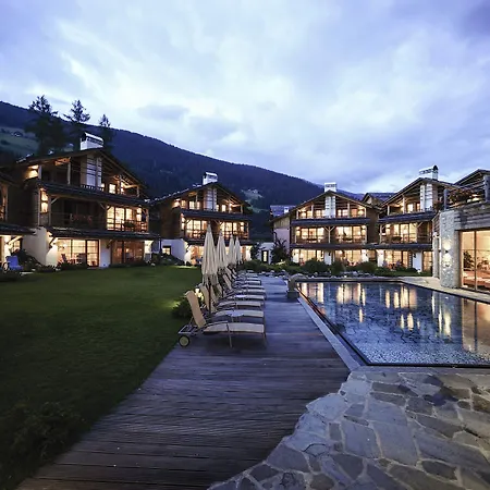 Post Alpina - Family Chalets Dolomites-3