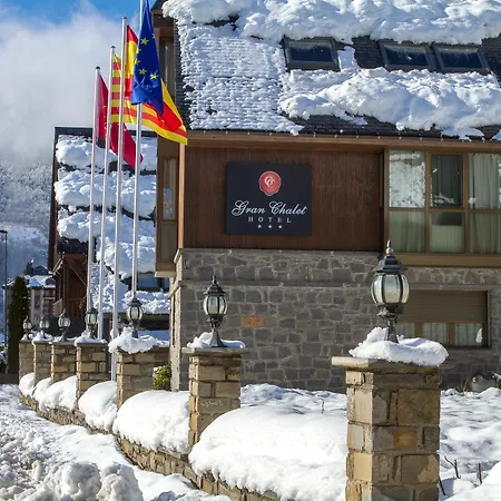 GRAN CHALET Hotel&Petit SPA-2