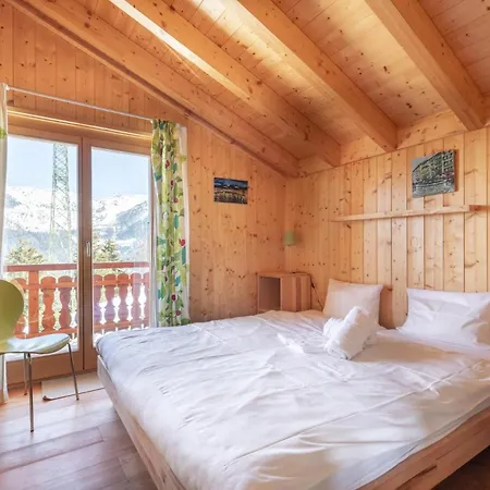 Chalet Belle Roche Recently Renovated Jacuzzi-3