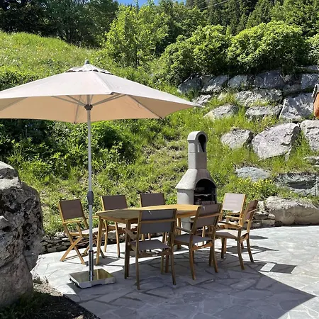 Chalet Belle Roche Recently Renovated Jacuzzi-2