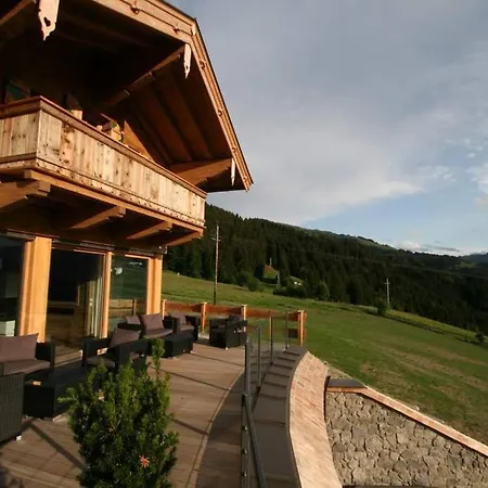 Maierl-Alm & Maierl-Chalets-2