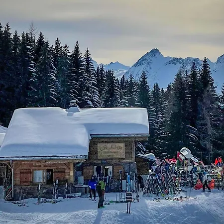 B&B Chalet Les Frenes-3