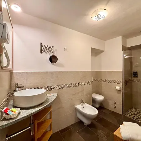 Hotel Piccolo Chalet-2