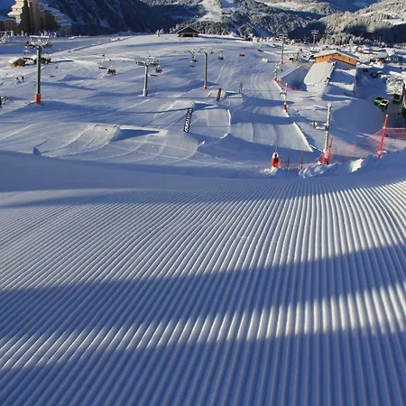Madeleine Chalet - Snow And Trek - Morzine-2