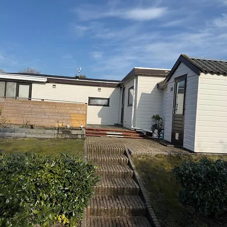 Chalet Makkum V10-2