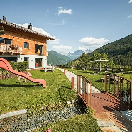 New Chalet Brunegg Weissenbach-2