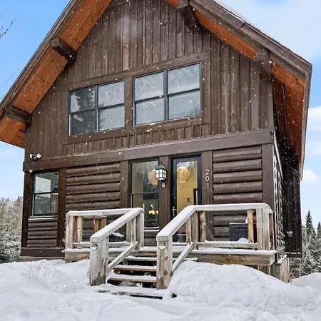 Chalet Inukshuk Luxury Log Cabin With Spa Lake View And Club Access Near Mont Tremblant-2