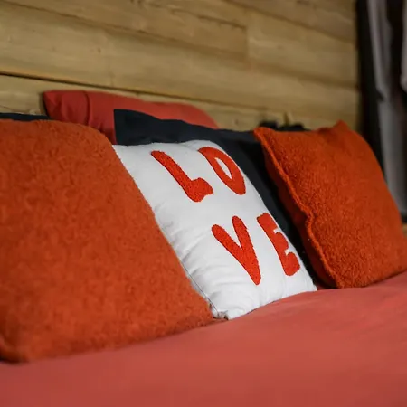 Le Chalet des Amoureux - SPA Sauna privatifs - Détente romantique-2