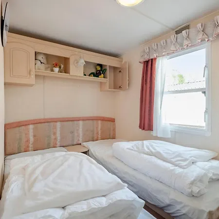 Chalet Huffels P12 - Camping De Nollen Callantsoog-3