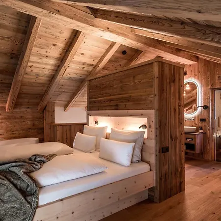 Alpzitt-Chalets-2
