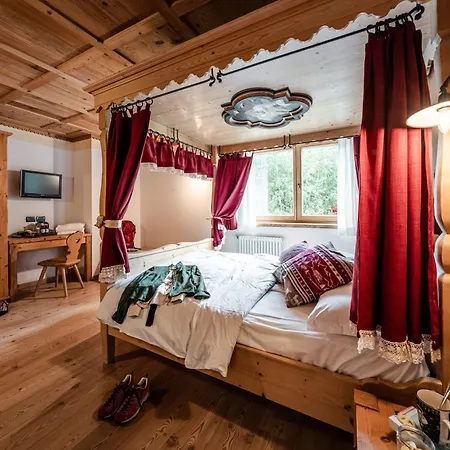 Hotel Chalet Alpenrose Bio Wellness Naturaktivhotel-3
