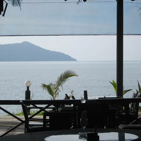 Koh Chang Boat Chalet-2