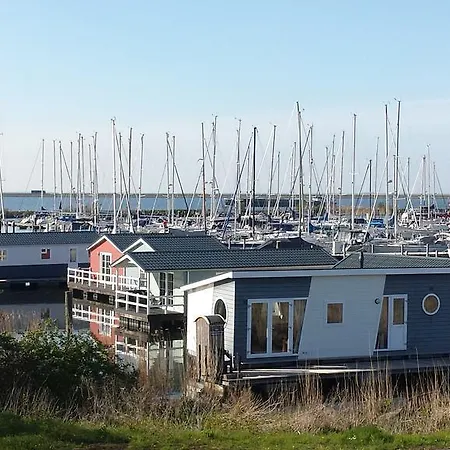 Bestmarine Waterchalets Flevo Marina-2