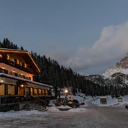 Albergo Chalet Lago Antorno-3