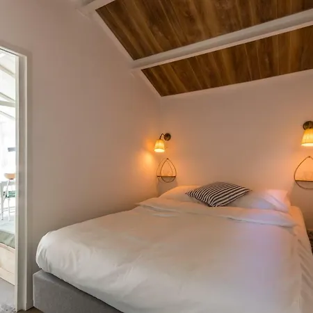 George'S Lodges Renesse-3