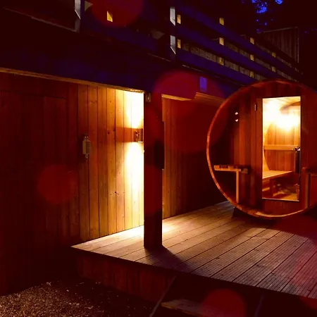 Chalet Montana - Hot Tub, Sauna, Playstation-2
