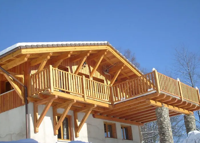 Alpine Chalet Near Cafes Le Ménil