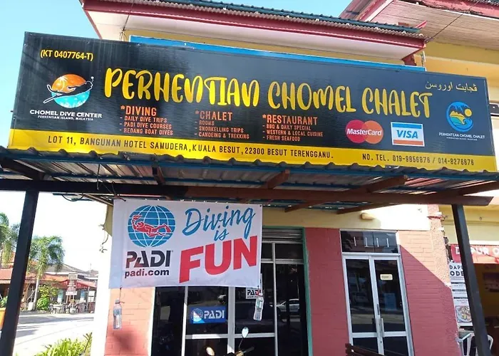 Perhentian Chomel Chalet Kampong Pasir Hantu