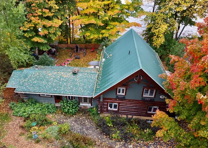 Le petit Montebello Grenville-Sur-La-Rouge