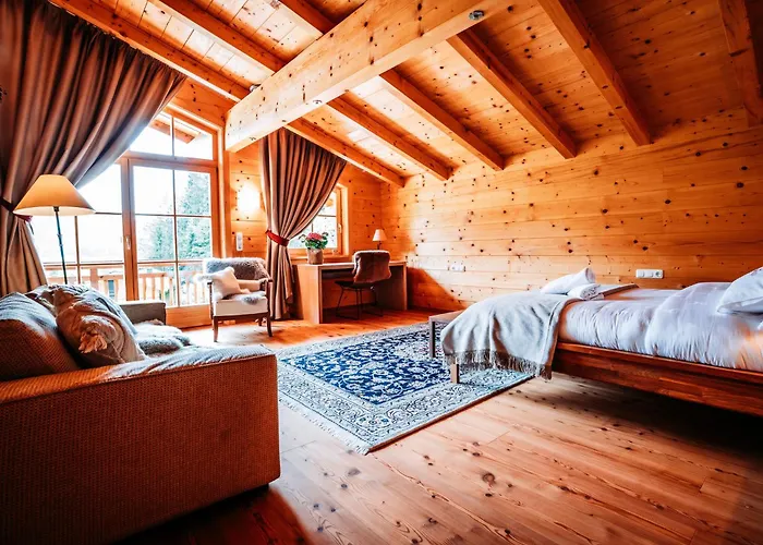 Villa Hideway Chalet Gamsglück with pool&sauna Waidring