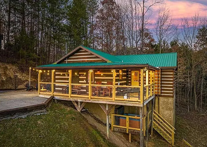 Moonlight Obsession Villa Sevierville