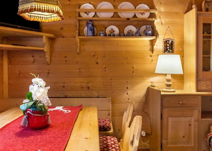 Baita Pecol Passo Pordoi Canazei