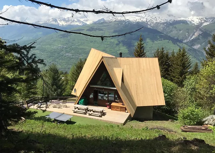 Bed and Breakfast Le Chalet Pointu De Capucine Chambre D Hote Arcs 1600 à Bourg-Saint-Maurice