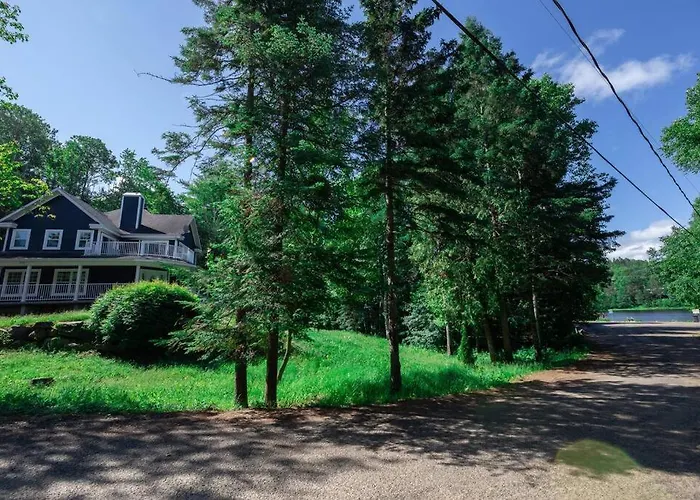 Chalet Bleu Of Saint-Come