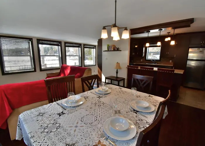 Emme Chalets Sainte-Lucie-de-Doncaster