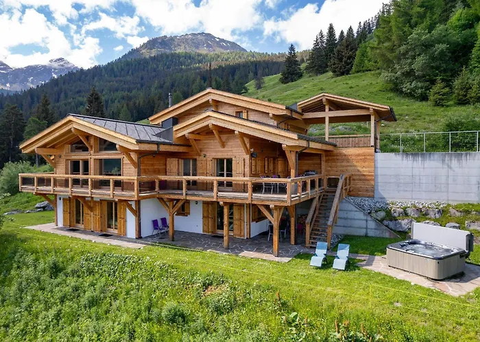 Chalet Flocon De Neige - Jacuzzi - Sauna La Tzoumaz