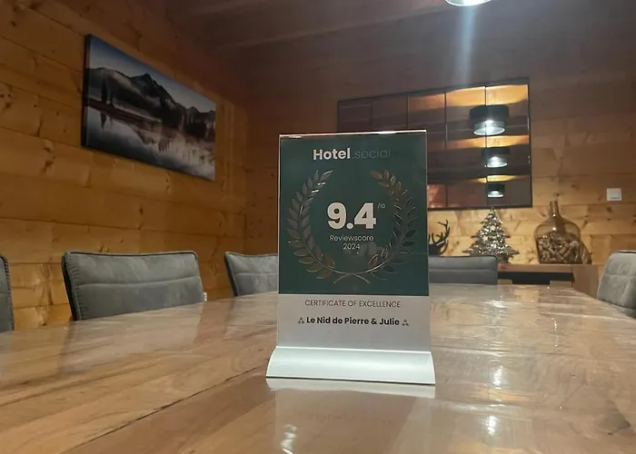 ⁂⁂ LE NID DE PIERRE&JULIE [CLEDICIHOME] 2 pas du centre ville / SPA&TERASSE AMENAGEE ⁂⁂ La Bresse