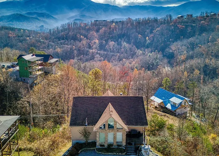 A Million Dollar View- Get 951 Worth Of Free Area Attraction Tickets For Each Paid Day! Villa Gatlinburg