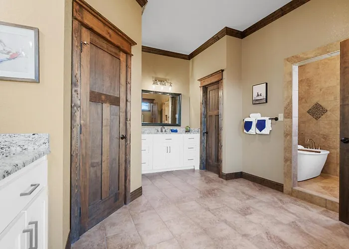 Star Of The Summit, Private Indoor Pool, Amazing Views, 560 Free Tickets Each Paid Day Villa Sevierville