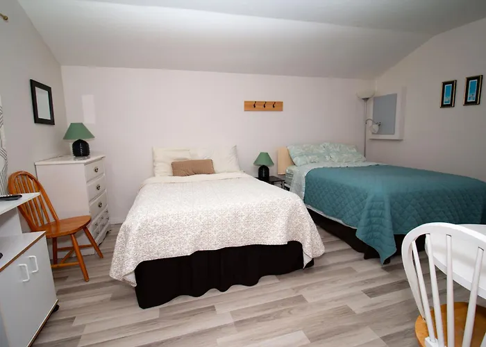 Les Cabines du Phare Rimouski