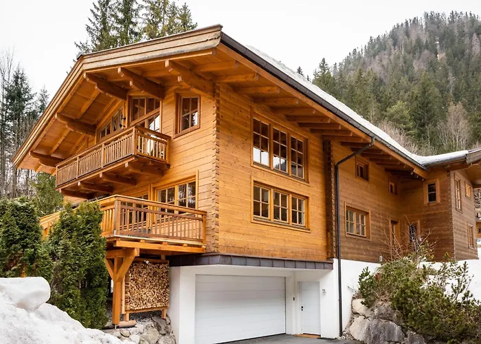 Villa Hideway Chalet Gamsglück with pool&sauna Waidring