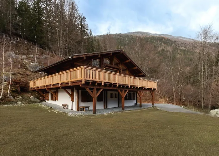 Chalet Des Eaux Rousses -Renove -Prive - Vues 360 Mont Blanc Les Houches