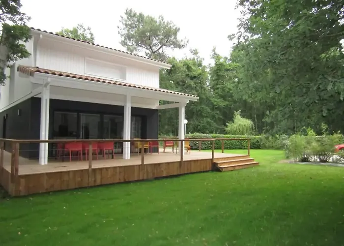 Grand Chalet de Pitrot Lacanau