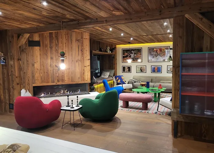 Chalet ORPIN Serre-Chevalier piscine cinéma sauna Le Monêtier-les-Bains